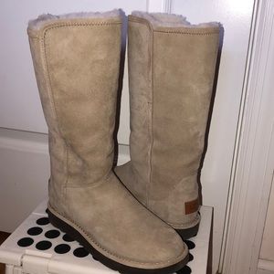 UGGS WOMEN ABREE II TALL